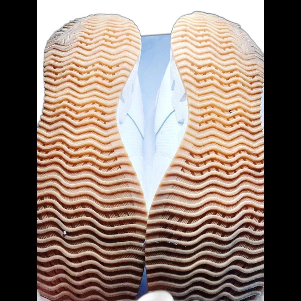 Reebok Sneaker Size 8 Modern Gorpcore White Tan Zig Dynamica STR Shoes